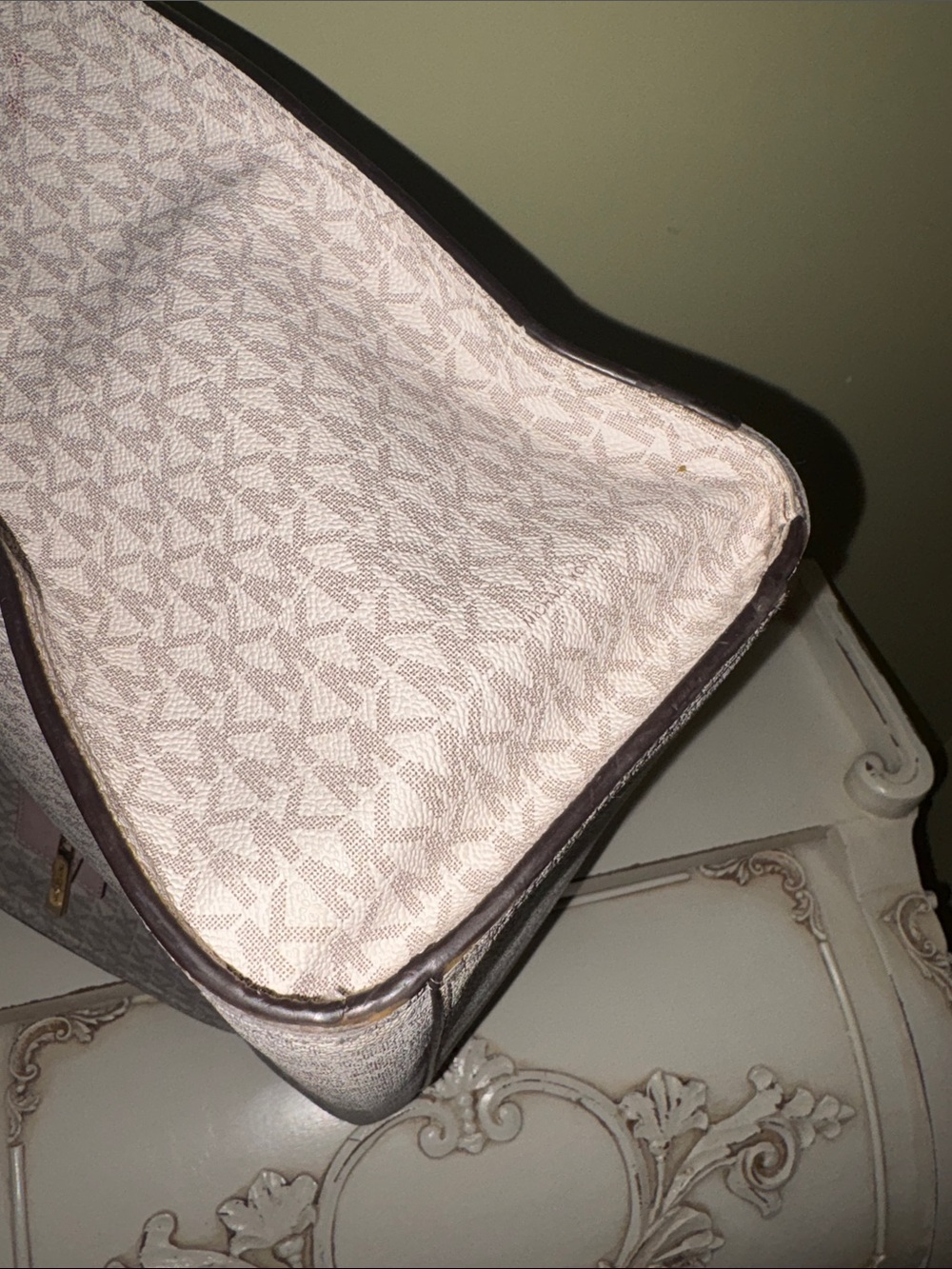 EUC- Michael Kors Pink Logo Tote with Striped Crossbody Strap & Wallet - Picture 7 of 17